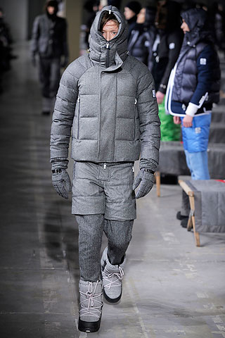 Moncler Gamme Bleu / - 2010-2011